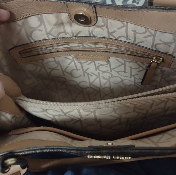 Calvin Klein purse - Picture 4 of 5